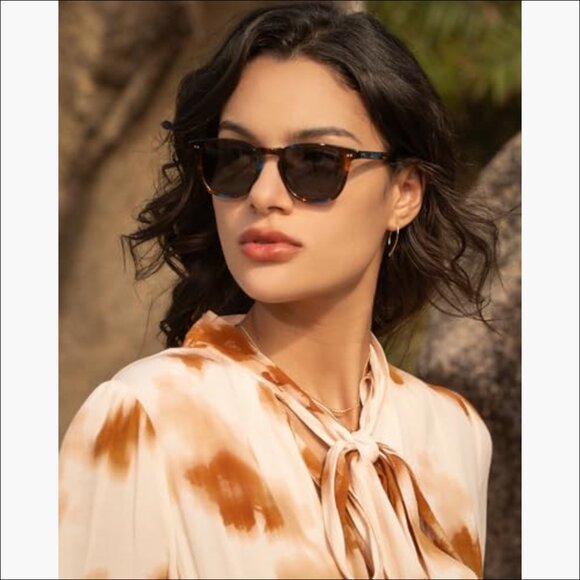 Retro Polarized Sunglasses for Women, Handcrafted Acetate Frame, UV Protection main image 5